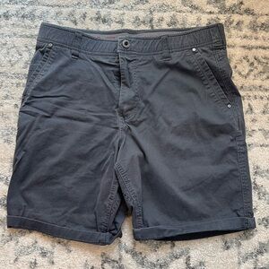 Men's Gray Shorts